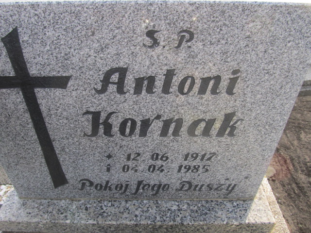 Antoni Kornak 1917 Lubsza - Grobonet - Wyszukiwarka osób pochowanych