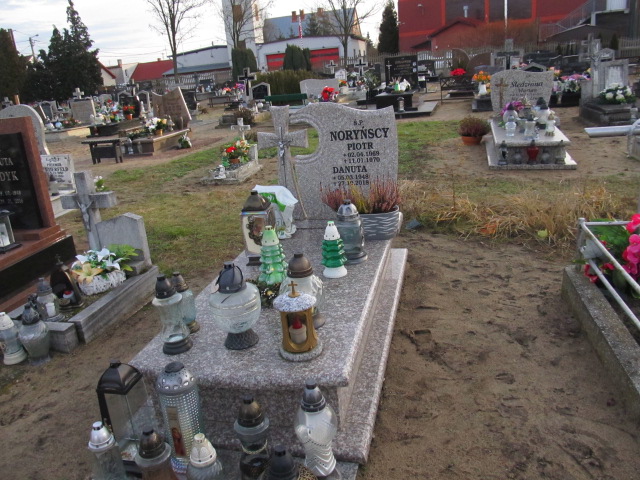 Grób Piotr Noryński